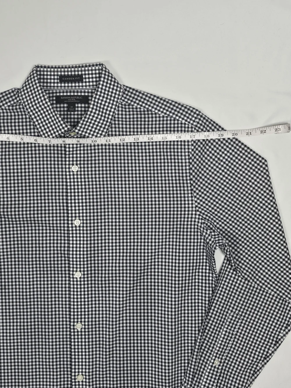 Banana Republic Camden Fit Non-Iron Gingham Button Down Shirt Medium